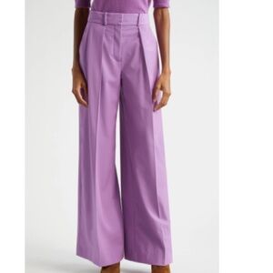 Veronica Beard‼️
Sonia Wool Blend Wide
Leg